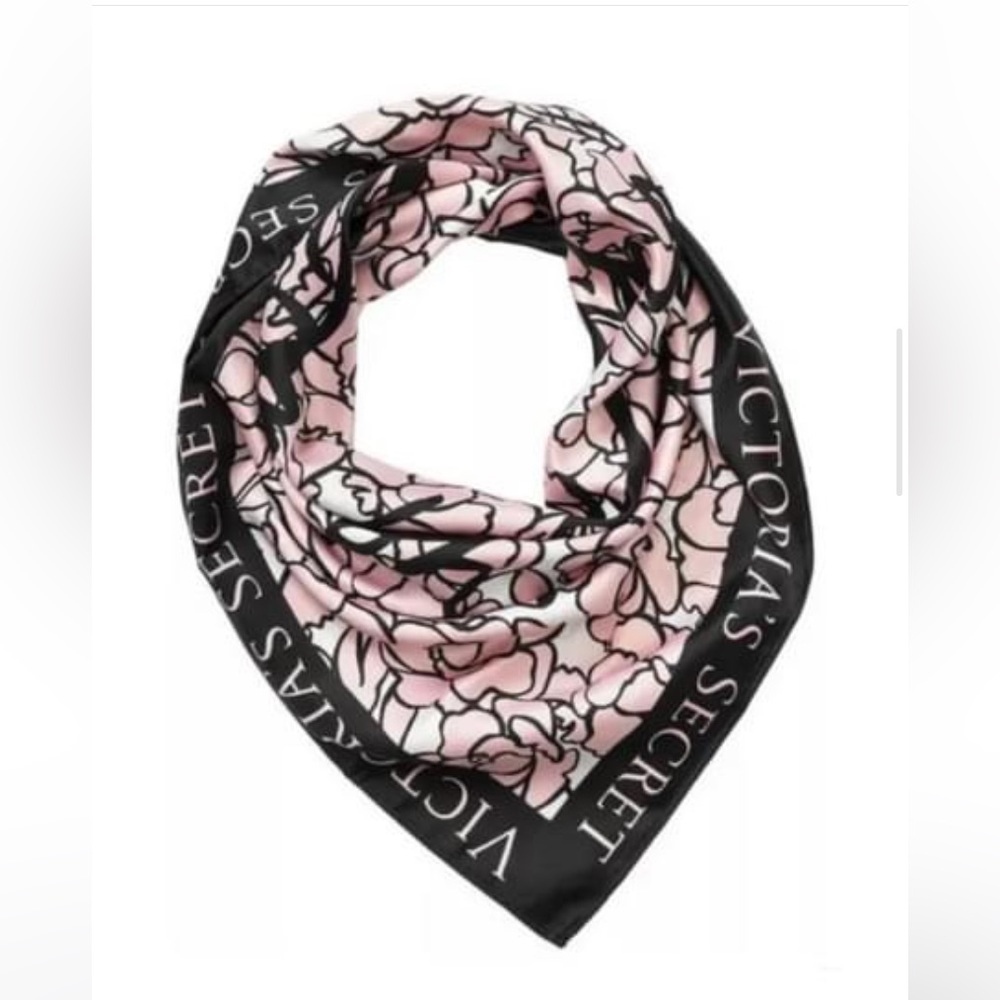 Victoria’s Secret Bombshell Scarf - NWT